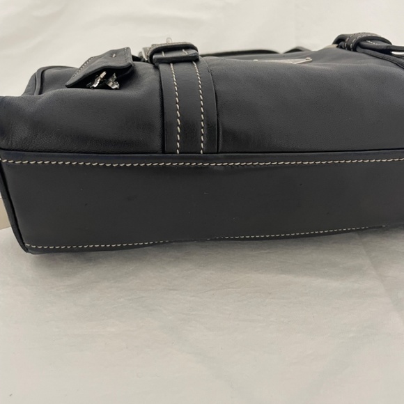 Prada Vintage navy ๐ bag - Picture 9 of 11